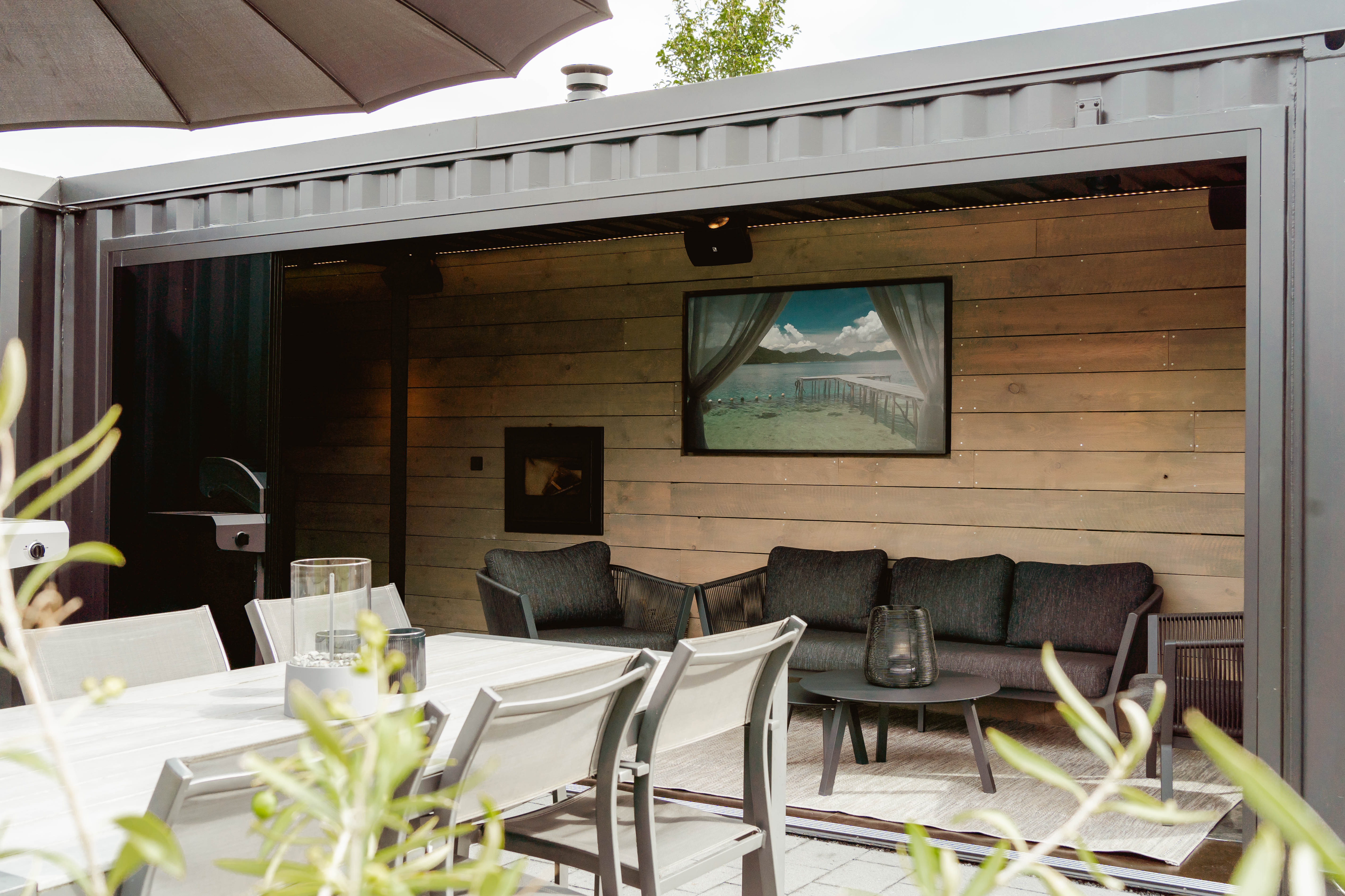 Liv-art zeecontainers lounge