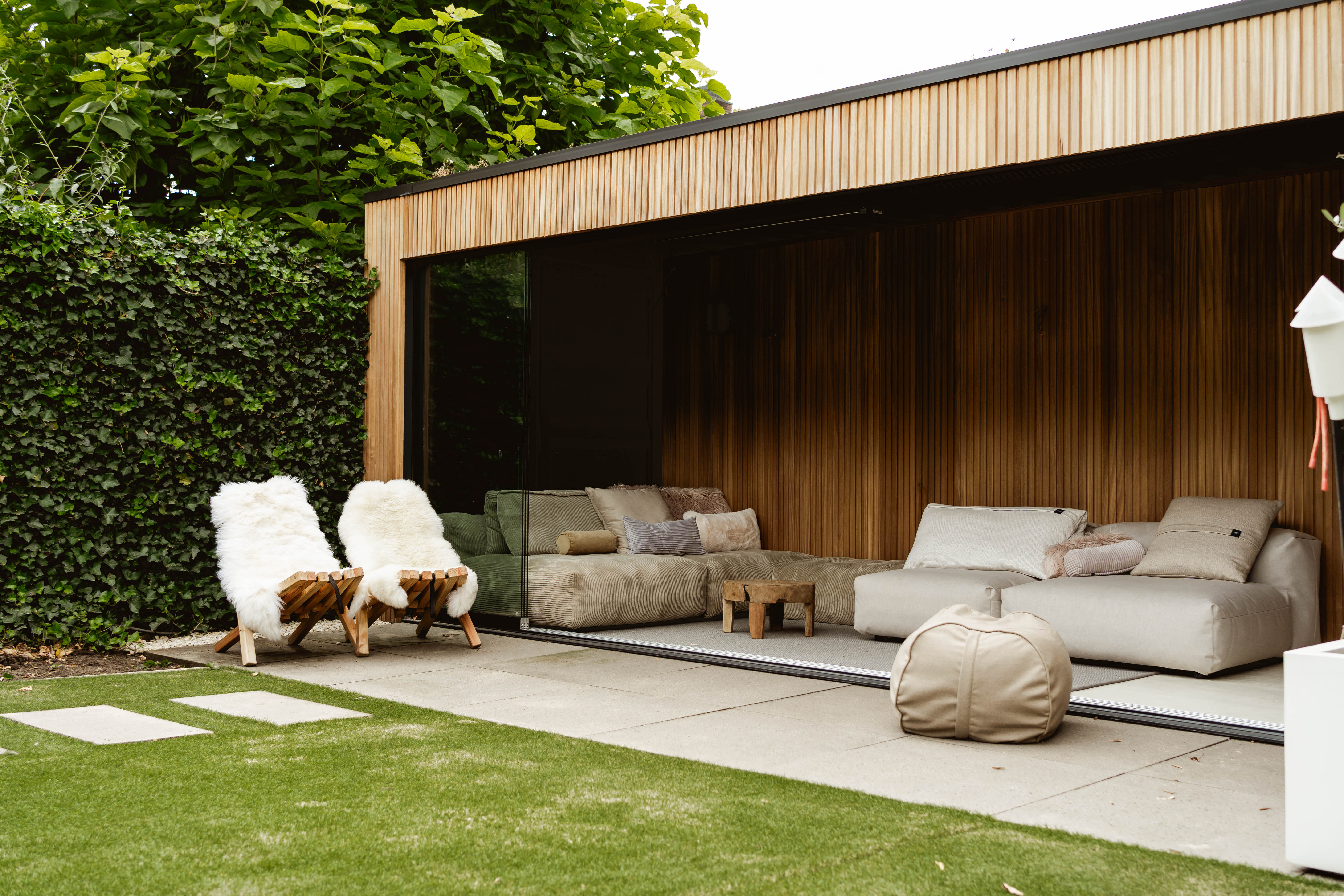 Liv-art zeecontainers lounge